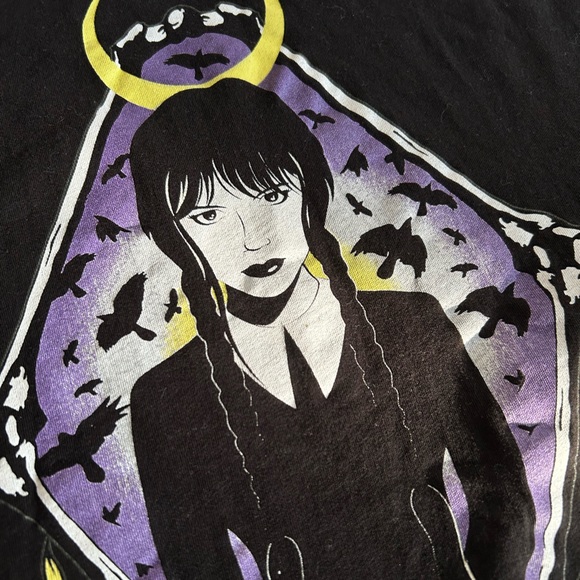 Wednesday T-Shirt 🦇 - Picture 6 of 9